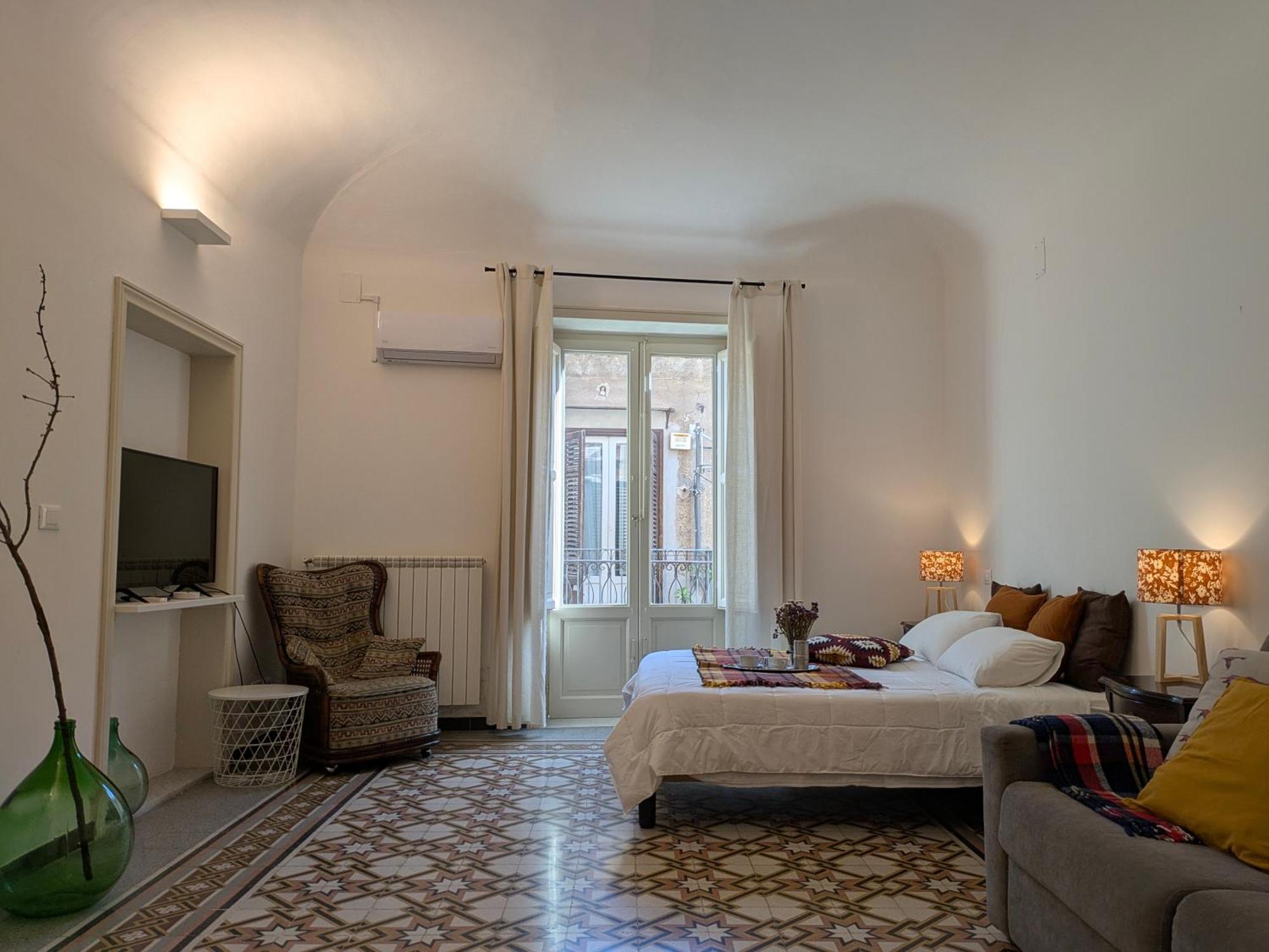 B&B Del Parlamento Palerme Extérieur photo